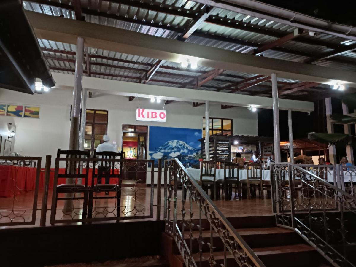 Keys Hotel Moshi Exterior photo